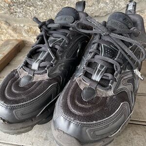 Nike Men's Black VAP8R Air MaxSneakers